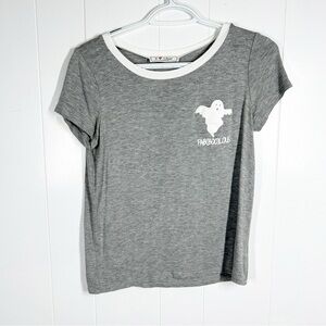 It Love Closet Gray Ghost Fab(boo)lous Embroidered Short Sleeve Tee Extra Small